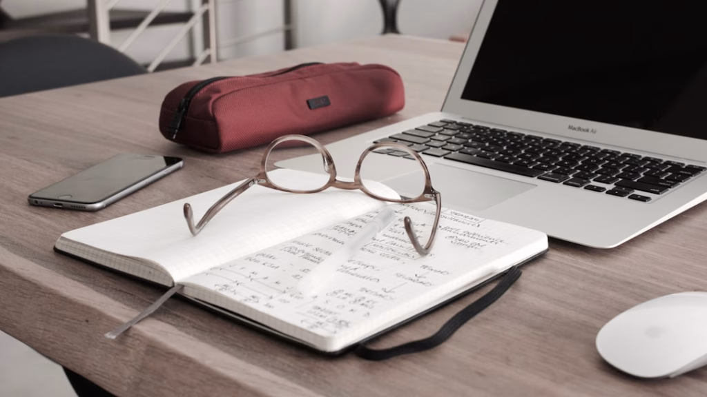 Email Marketing Tools: Ultimate Resource List 2025 Photo Resources