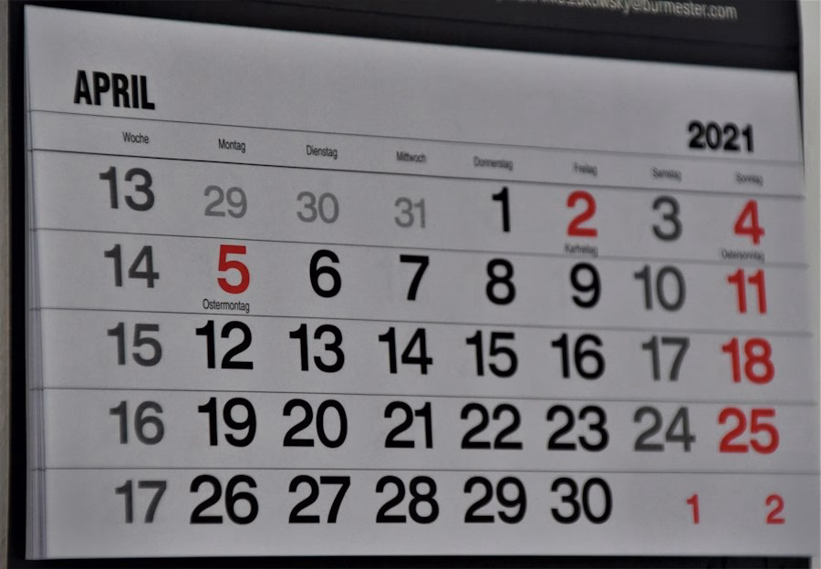 Email Newsletter Calendar