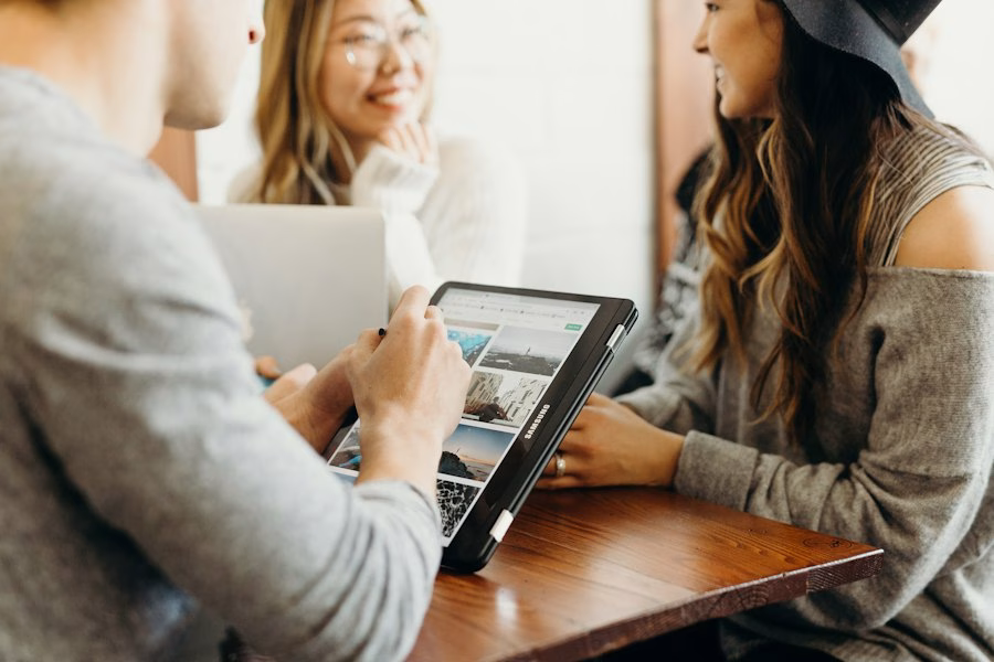 subscriber segmentation customer behavior